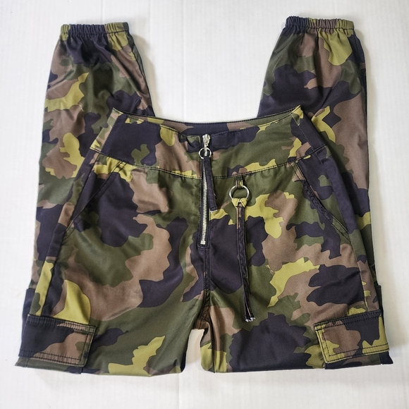 Wild Fable Camo Cargo Hi Rise Pants Sz 0 - Picture 5 of 7